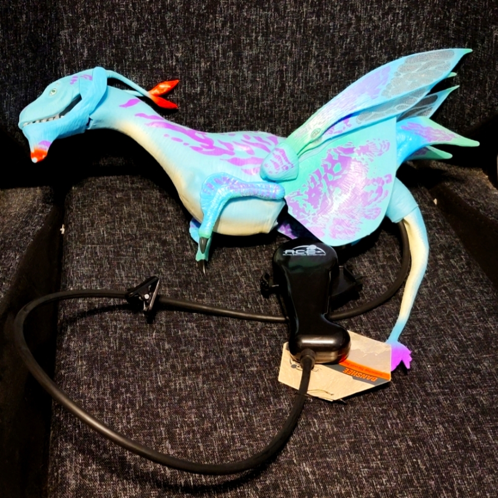 Disney Avatar Banshee dragon puppet toy